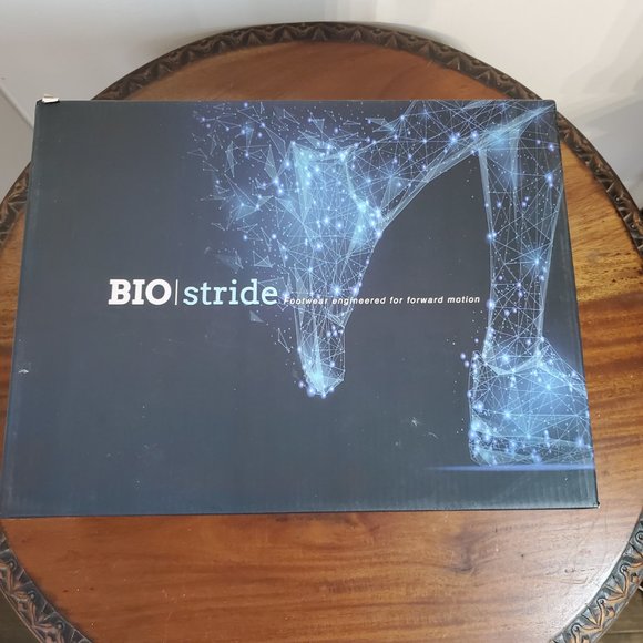 Brand New NWT BioStride Running/Walking Shoes White/Silver Men's 10. - Picture 3 of 10